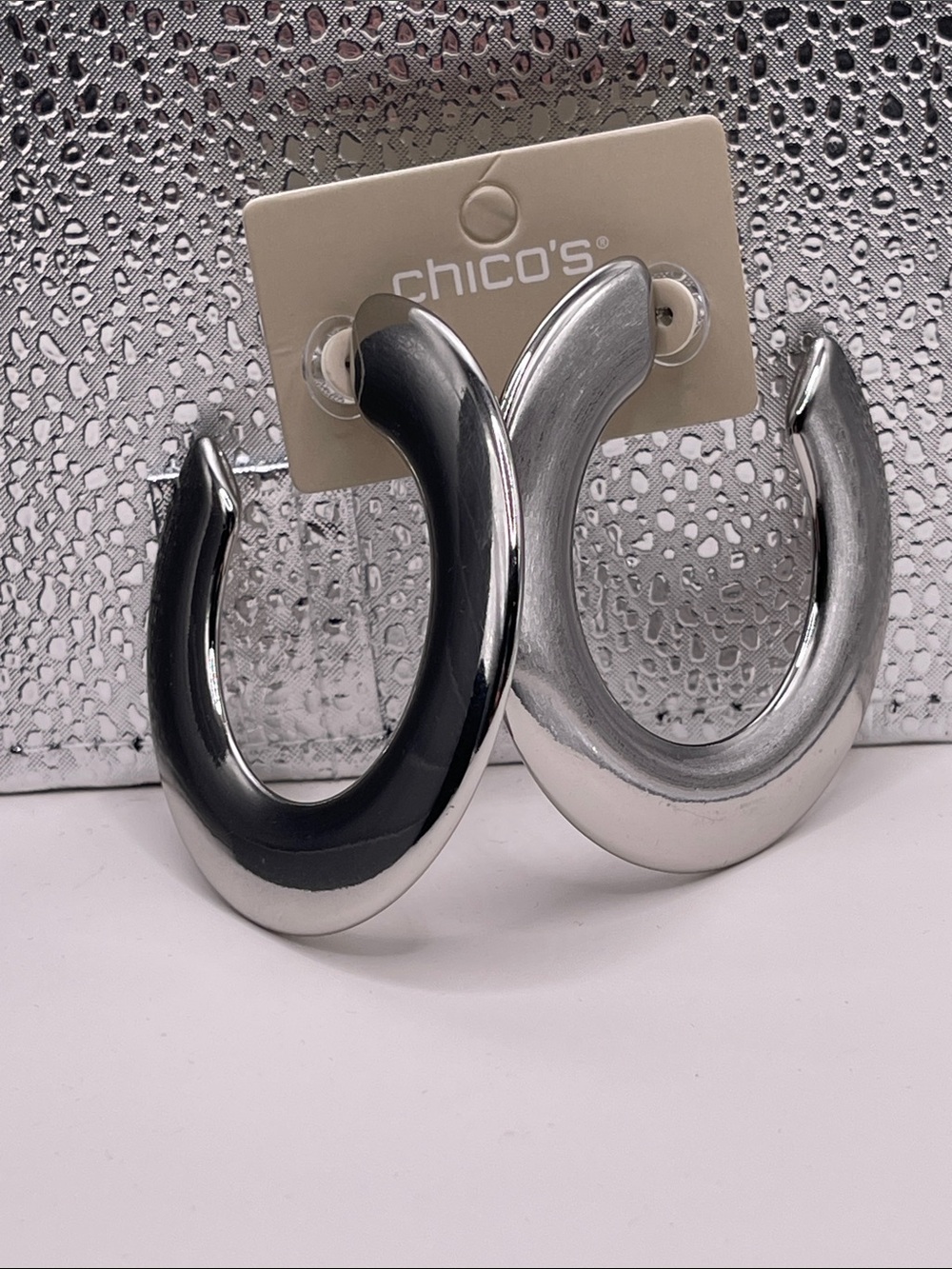 07.04.26-3 NWOT Chico's Large (3”) Silver-Tone Sculpted Hoop Earrings